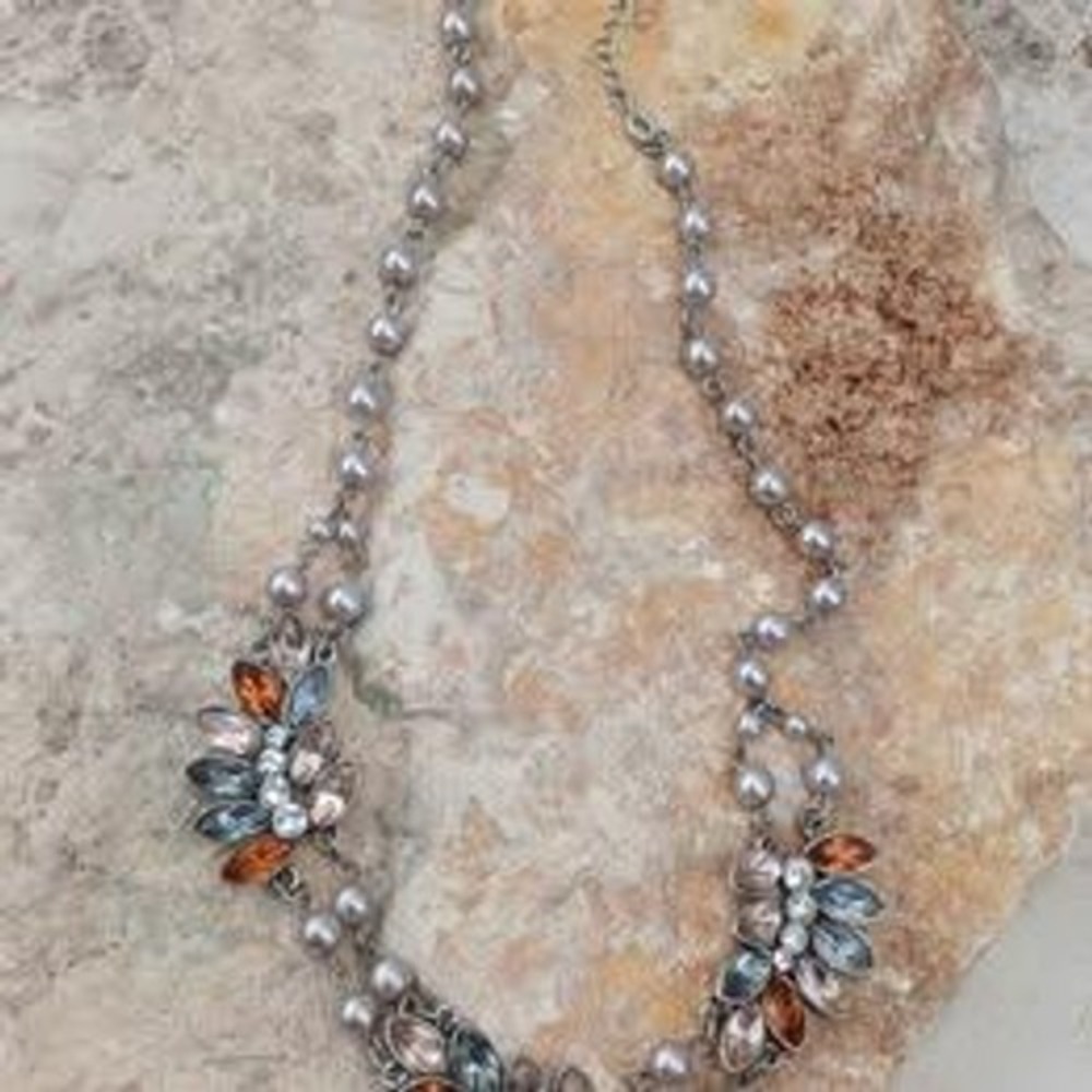Necklace Grey Pearl Amber Blue Crystal Silver Tone 16-19in Statement - Picture 3 of 7